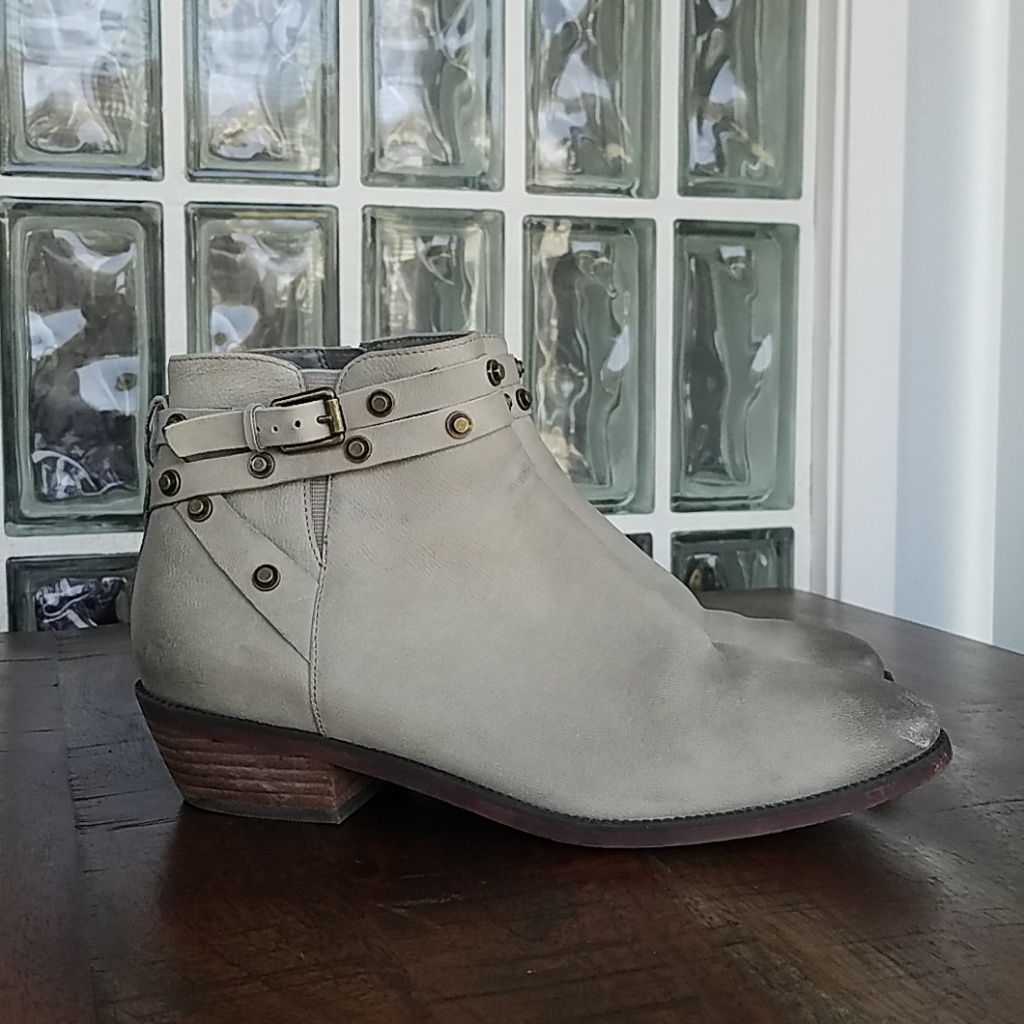 Halogen Gray Stud Booties